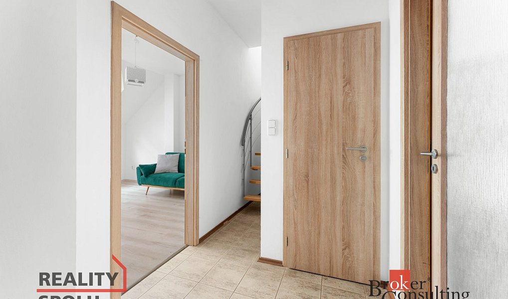 Prodej bytu 3+kk 109 m², Praha – náhled fotky 13