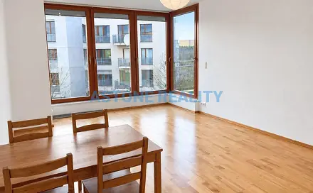 Pronájem bytu 2+kk 55 m², Štorkánova, Praha 5 - Smíchov