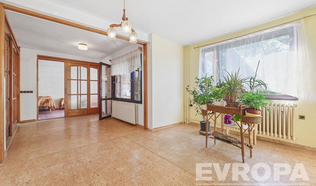 Prodej domu 150 m² s pozemkem 1 131 m², Lovčice – náhled fotky 15