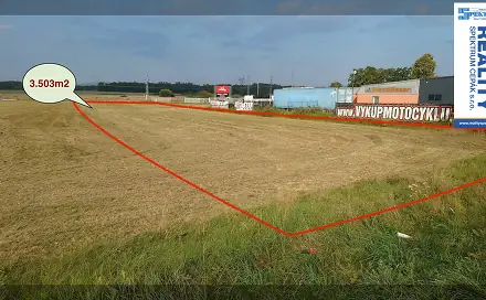 Prodej komerčního pozemku 3 503 m², Pištín - Češnovice, okres České Budějovice