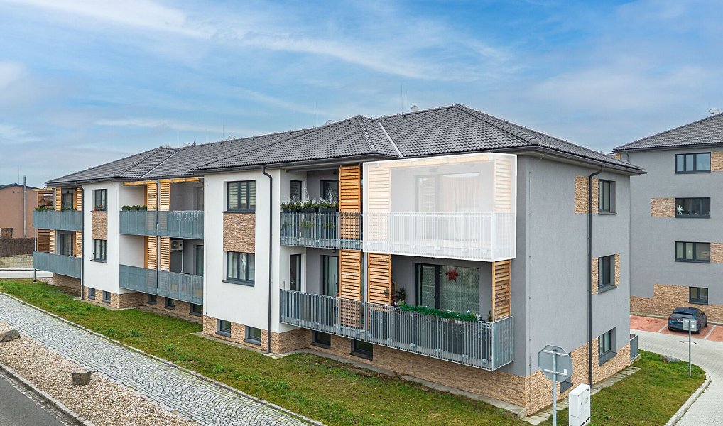 Pronájem bytu 2+kk 57 m², Bakov nad Jizerou – náhled fotky 2