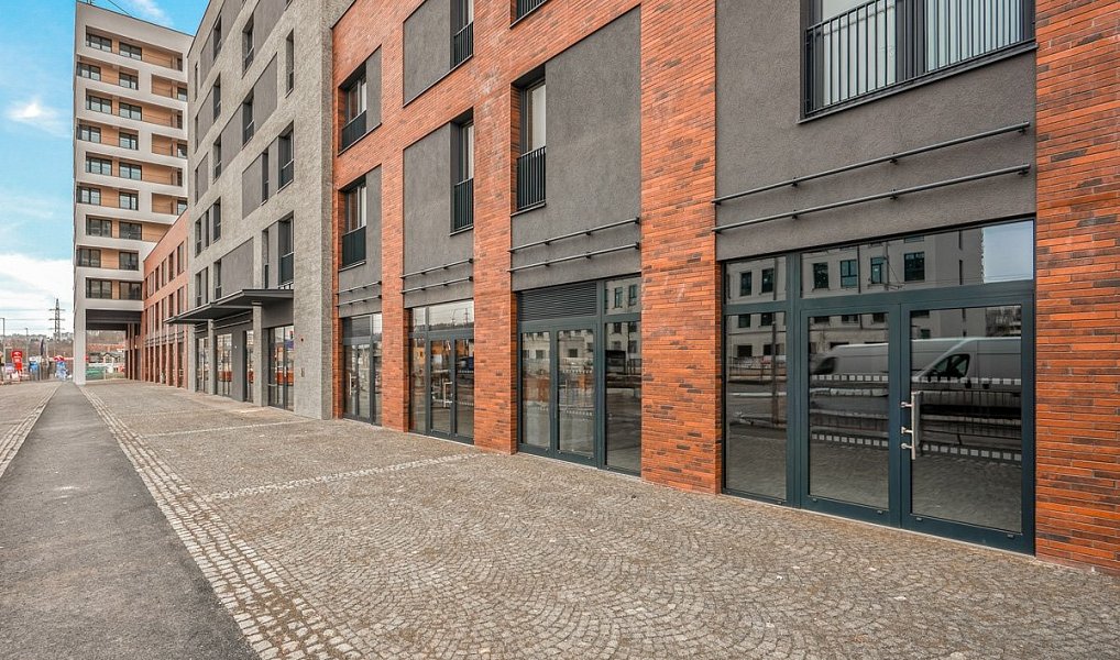 Prodej obchodních prostor 107 m², Praha – náhled fotky 12