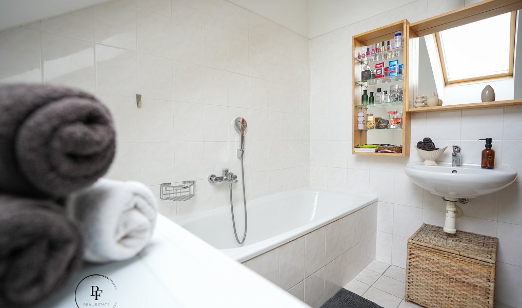 Prodej bytu 2+kk 78 m², Benátky nad Jizerou – náhled fotky 18