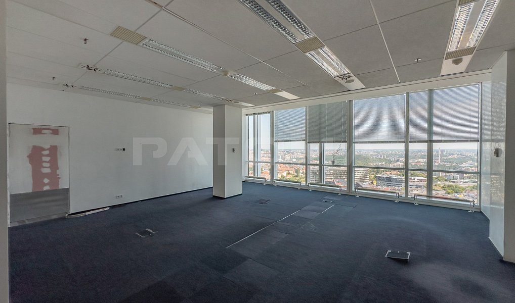 Pronájem kanceláře 440 m², Praha – náhled fotky 2