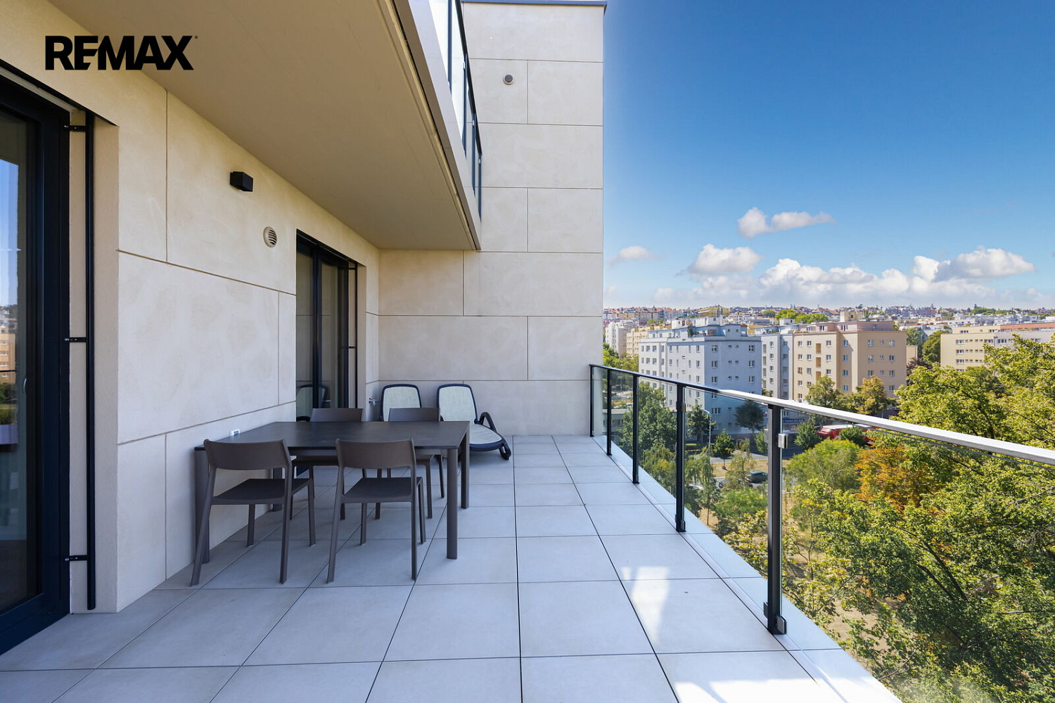 Prodej bytu 2+kk 67 m² – fotografie 4