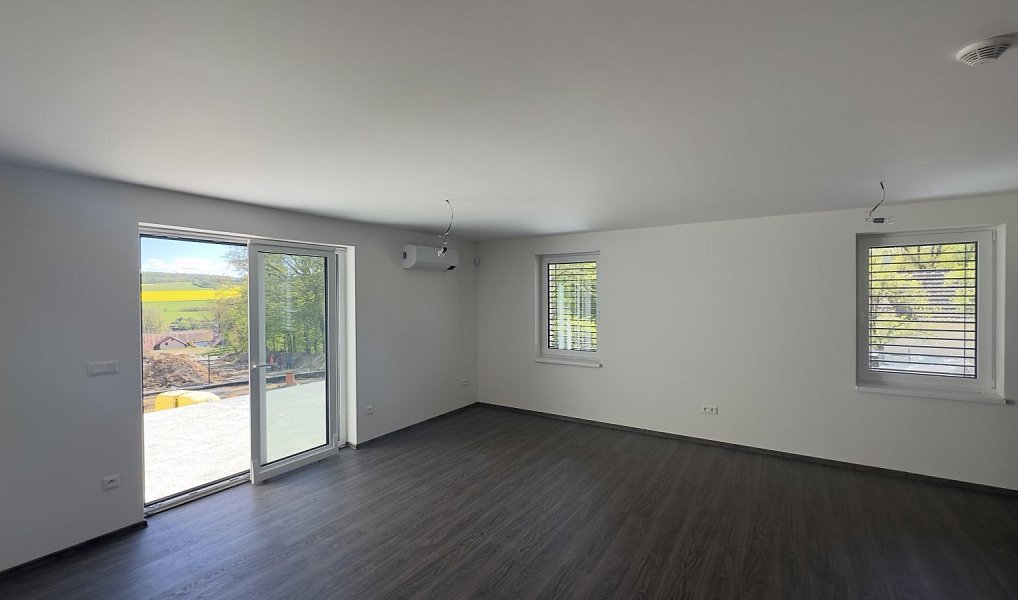 Prodej domu 120 m² s pozemkem 305 m², Hluboká nad Vltavou – náhled fotky 15