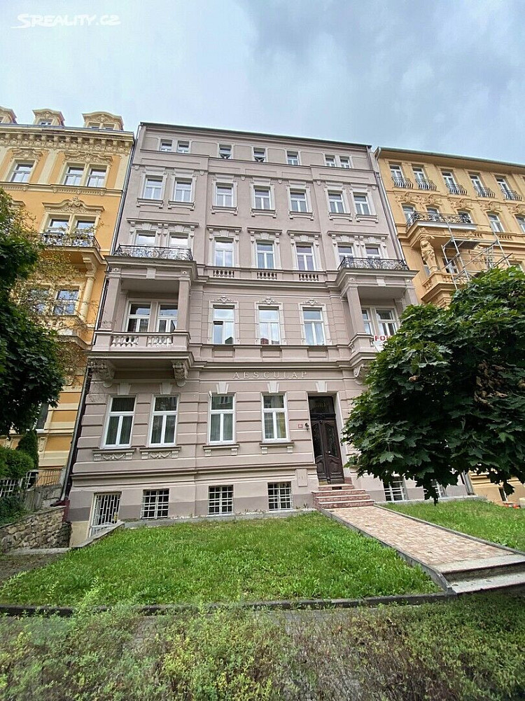 Prodej obchodních prostor 69 m²