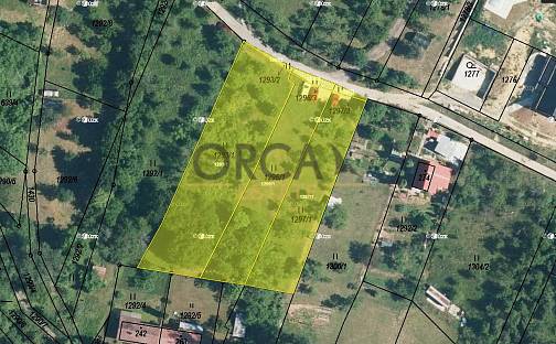 Prodej pozemku 2 466 m², Medlovice, okres Uherské Hradiště