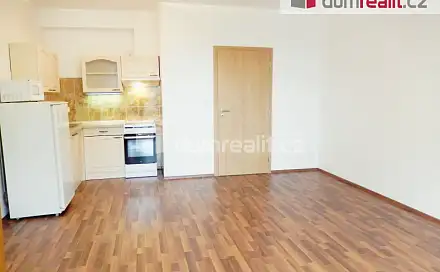Pronájem bytu 1+kk 37 m²