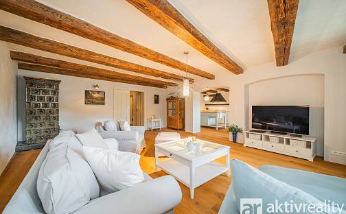 Prodej domu 562 m² s pozemkem 240 m², T. G. Masaryka, Loket, okres Sokolov