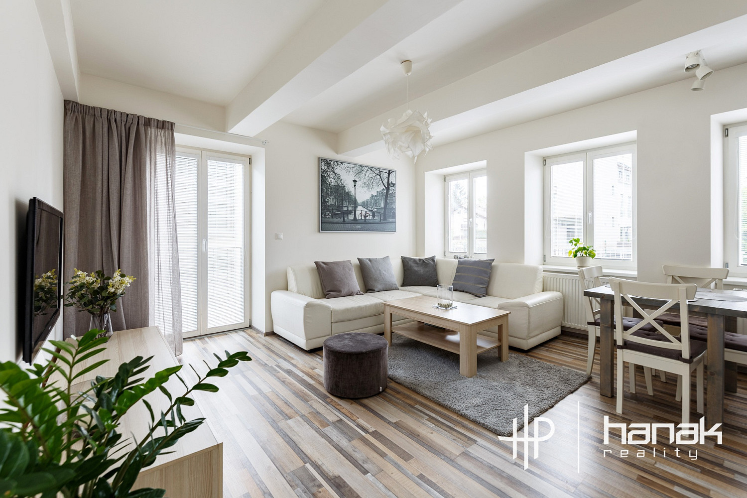 Pronájem bytu 2+kk 55 m²
