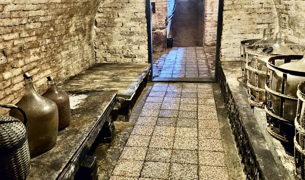 Prodej vinného sklepu, 141 m2, Mutěnice, Mutěnice – náhled fotky 9