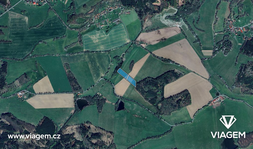 Prodej pole 1 868 m², Borotín – náhled fotky 3