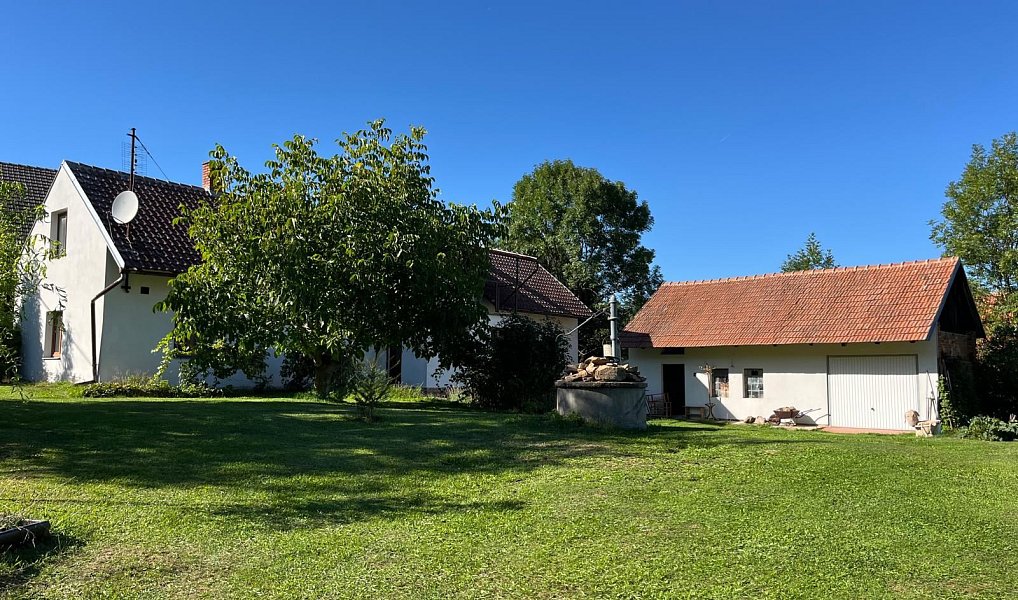 Prodej domu 184 m² s pozemkem 1 210 m², Barchovice – náhled fotky 3