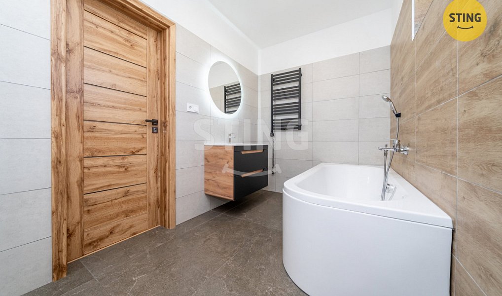 Prodej domu 132 m² s pozemkem 572 m², Hněvošice – náhled fotky 20
