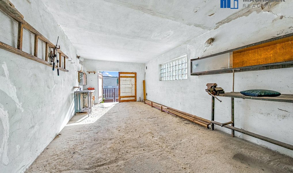 Prodej domu 161 m² s pozemkem 293 m², Zabrušany – náhled fotky 40