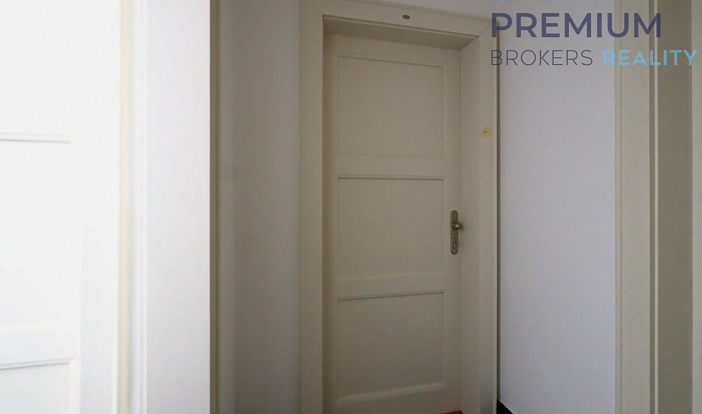 Pronájem bytu 2+kk 43 m², Praha – náhled fotky 11