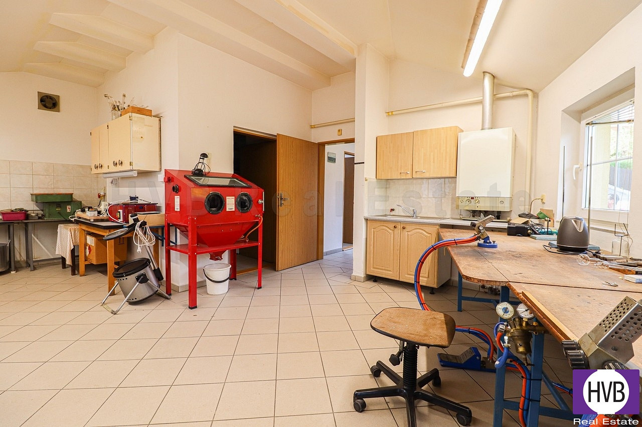 Pronájem výrobních prostor 42 m² — photo 4
