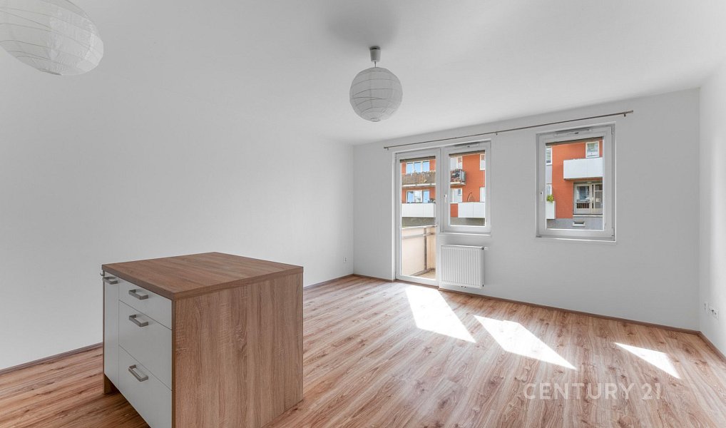 Prodej bytu 1+kk 34 m², Praha – náhled fotky 4