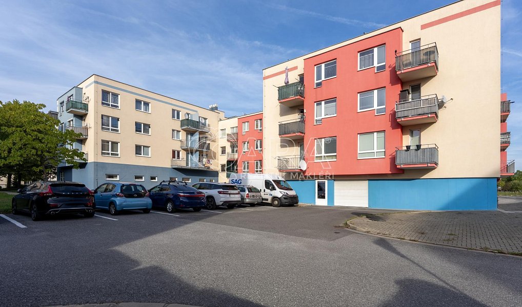 Pronájem bytu 1+kk 31 m², Strakonice – náhled fotky 11