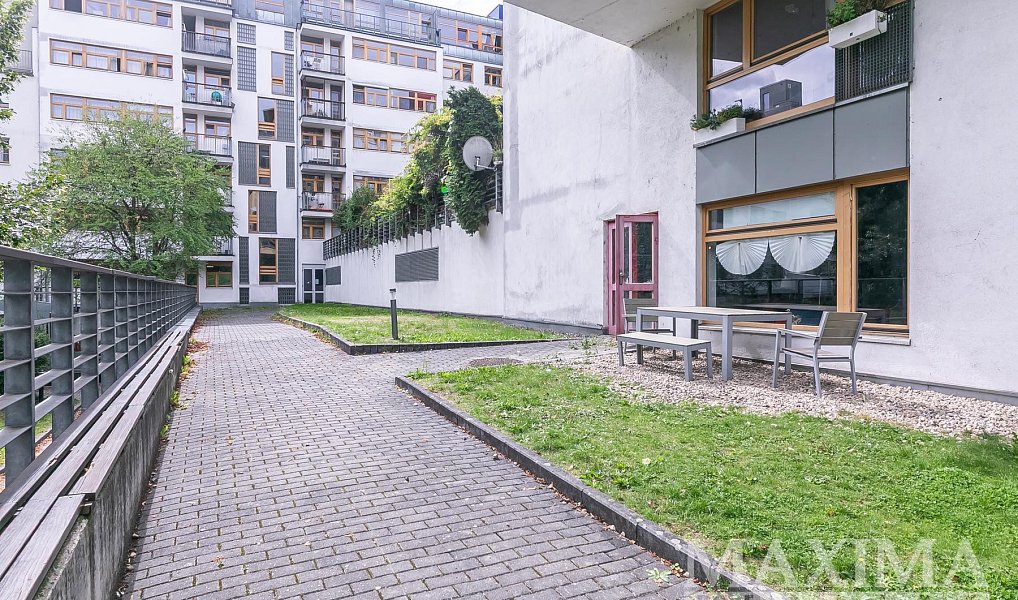 Prodej kanceláře 113 m², Praha – náhled fotky 4