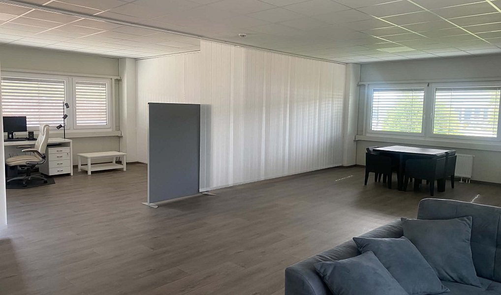Prodej výrobních prostor 650 m², Jinačovice – náhled fotky 10