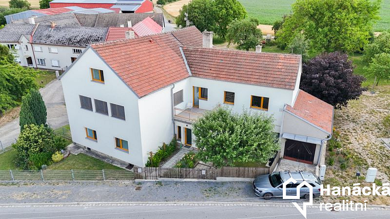 Prodej domu 345 m² s pozemkem 1 131 m²