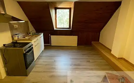 Pronájem bytu 1+kk 27 m²