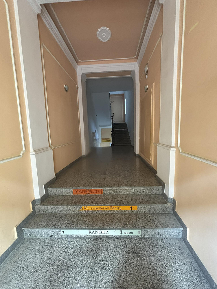Pronájem kanceláře 27 m² – fotografie 4