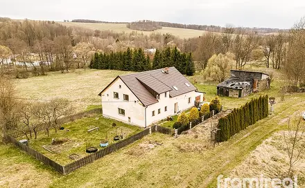 Prodej domu 180 m² s pozemkem 1 481 m², Lomnice - Tylov, okres Bruntál