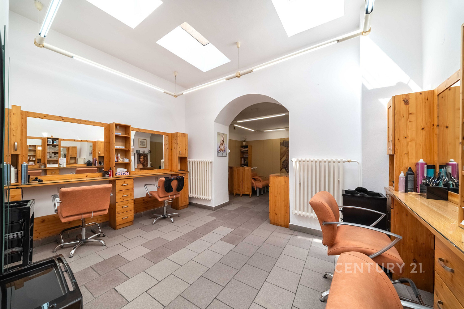 Pronájem obchodních prostor 55 m² – fotografie 4