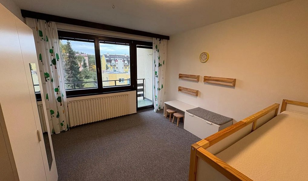 Pronájem domu 260 m² s pozemkem 175 m², Praha – náhled fotky 10