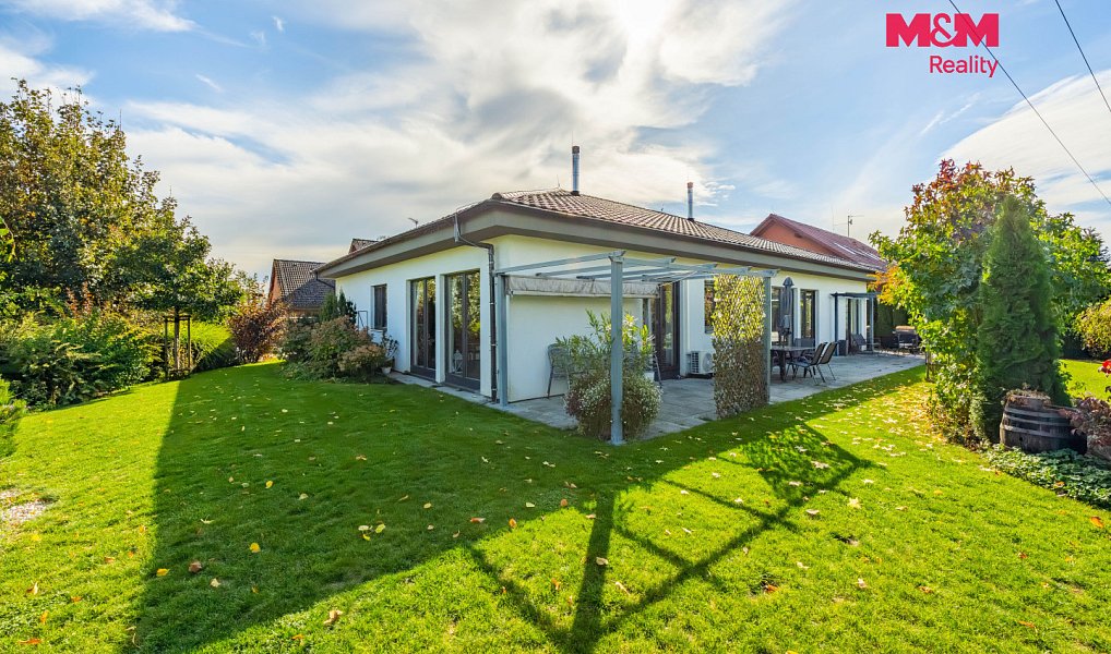 Prodej domu 85 m² s pozemkem 1 005 m², Sulice – náhled fotky 9