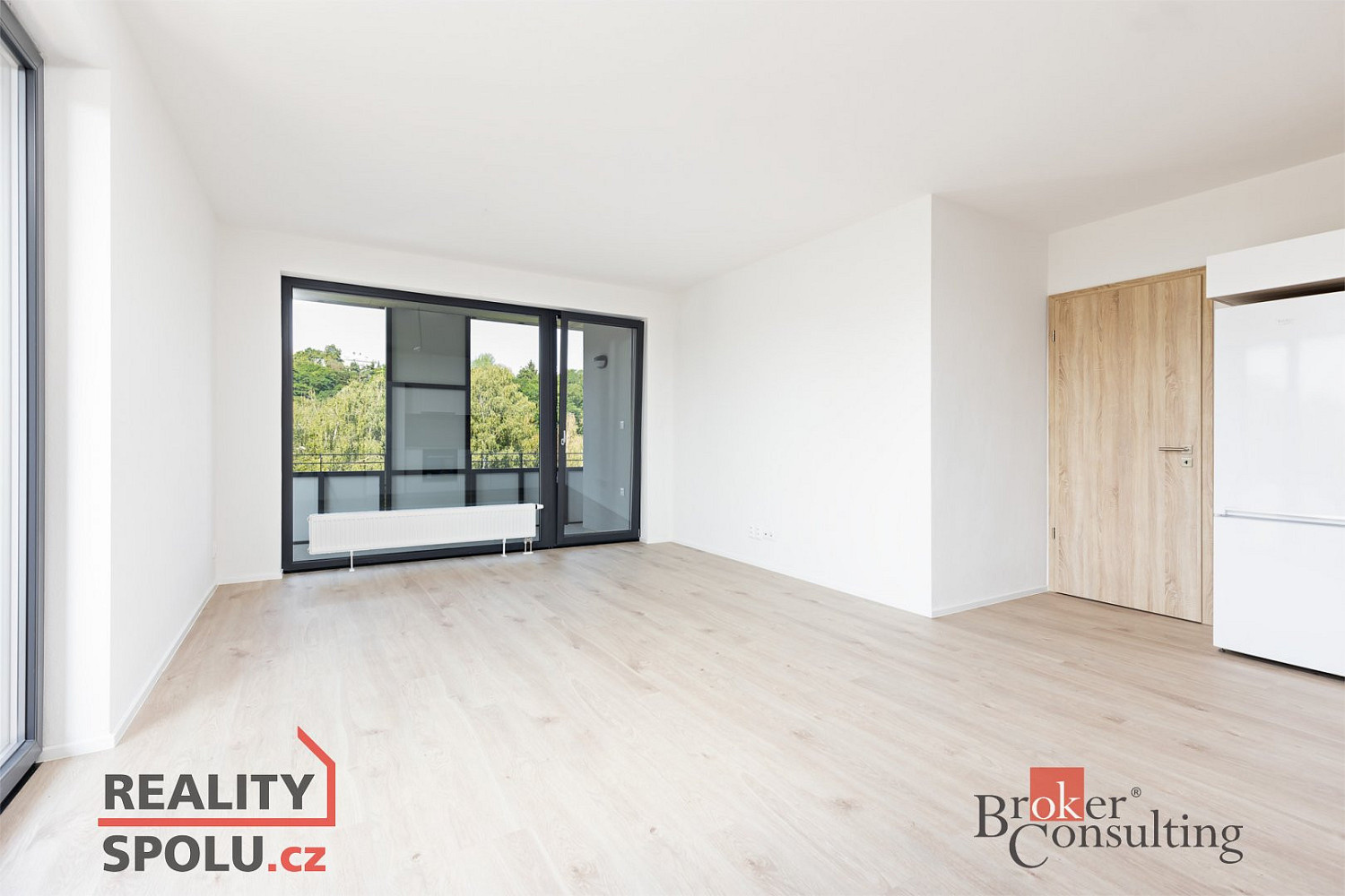 Pronájem bytu 3+kk 85 m² – fotografie 2
