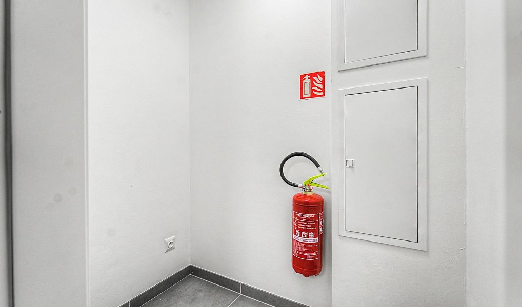 Pronájem komerčního objektu (jiného typu) 82 m², Praha – náhled fotky 15