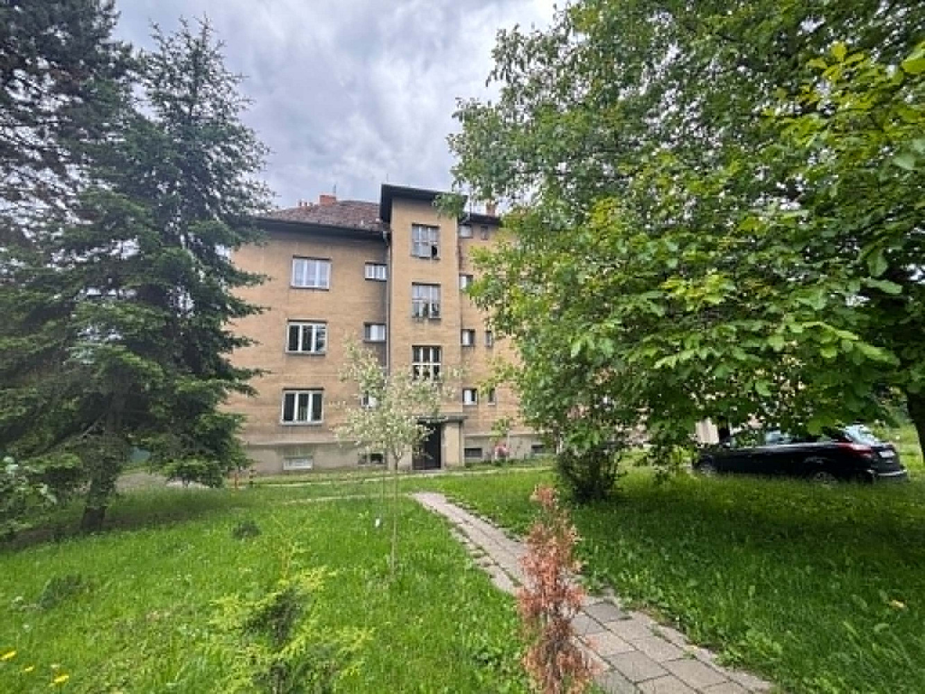 Pronájem bytu 2+1 71 m² — photo 2