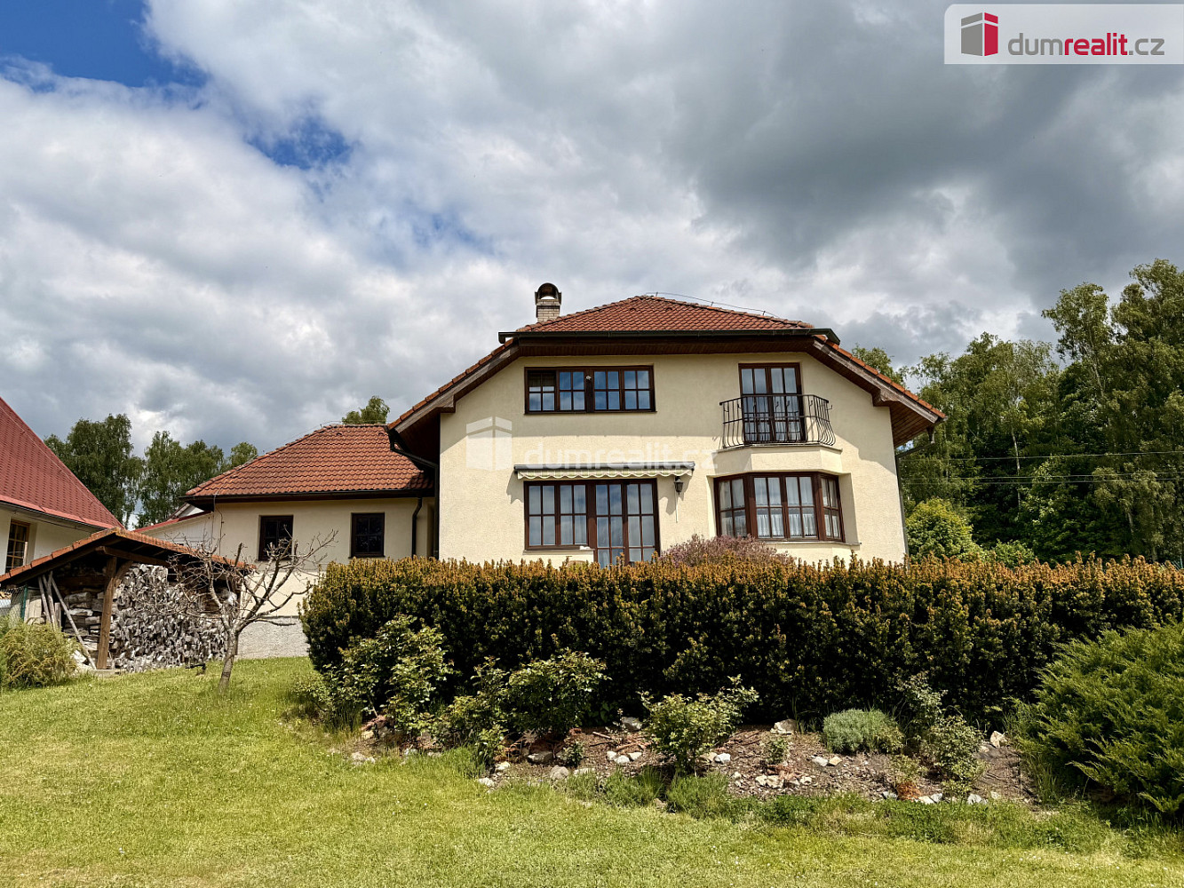 Prodej domu 390 m² s pozemkem 934 m²