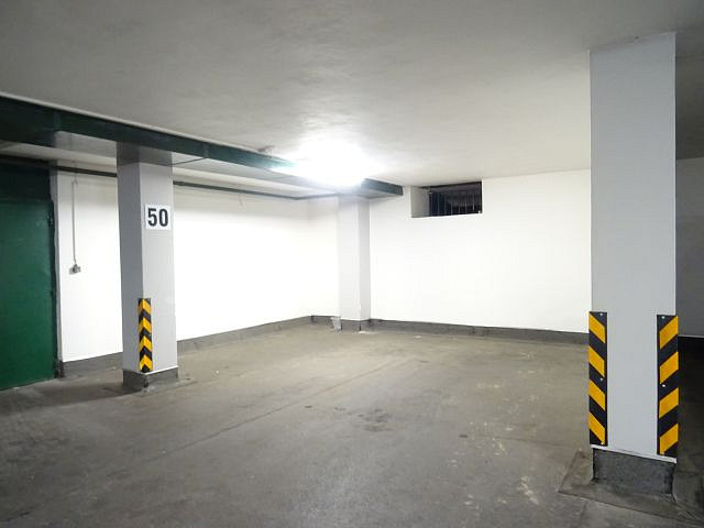 Pronájem garážového stání Ostrava, ul. 30. dubna – fotografie 2