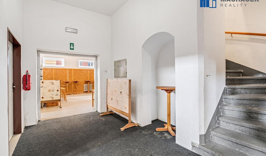 Prodej restaurace 669 m², Duchcov – náhled fotky 19