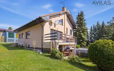 Prodej domu 235 m² s pozemkem 1 641 m², Hrubínova, Netvořice, okres Benešov