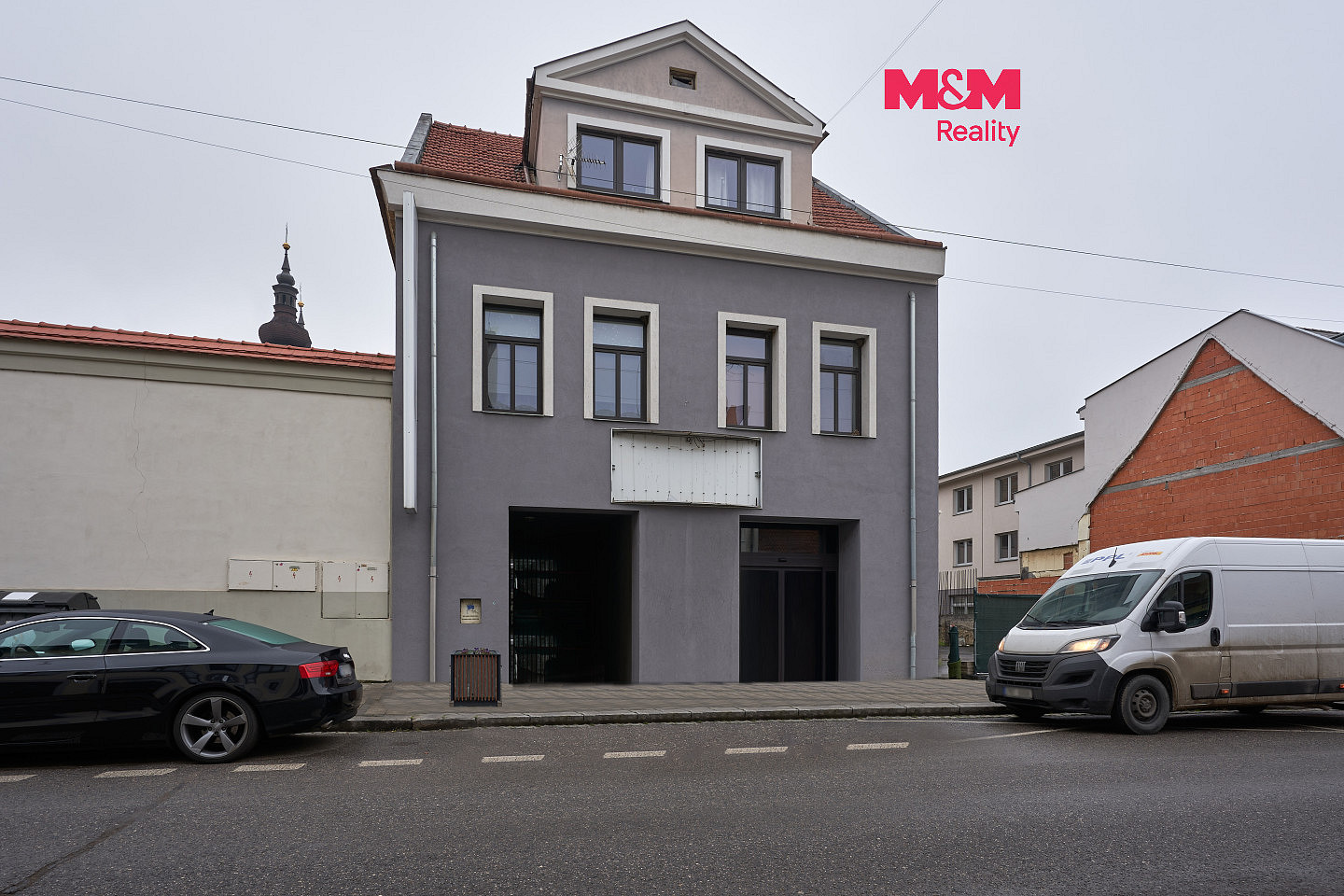 Pronájem obchodních prostor 205 m²