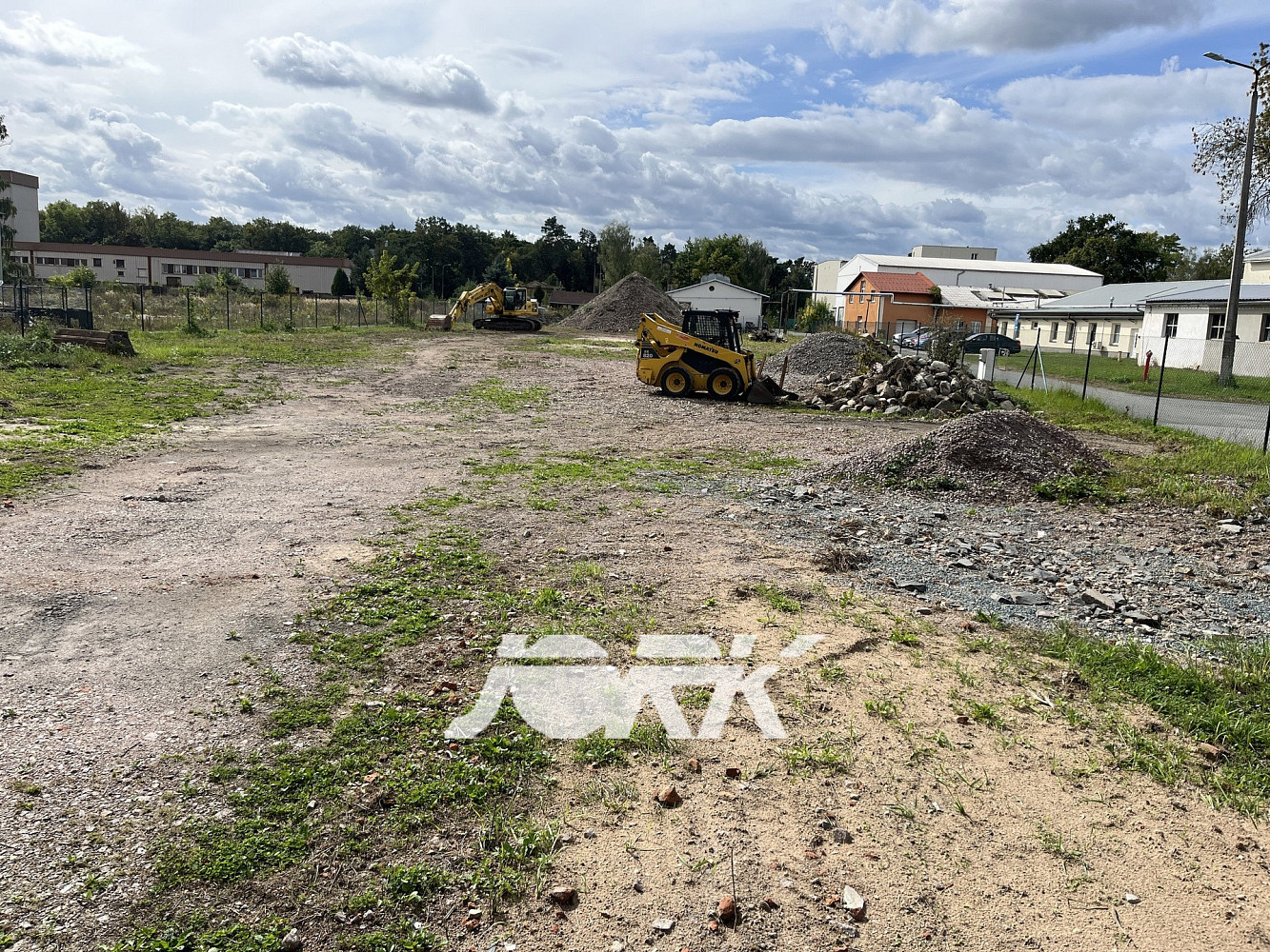 Prodej komerčního pozemku 2 885 m² – fotografie 2