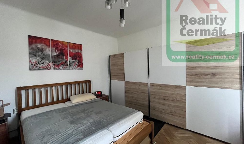 Prodej domu 240 m² s pozemkem 688 m², Staňkov – náhled fotky 12