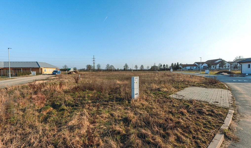 Prodej domu 89 m² s pozemkem 998 m², Ráby – náhled fotky 33
