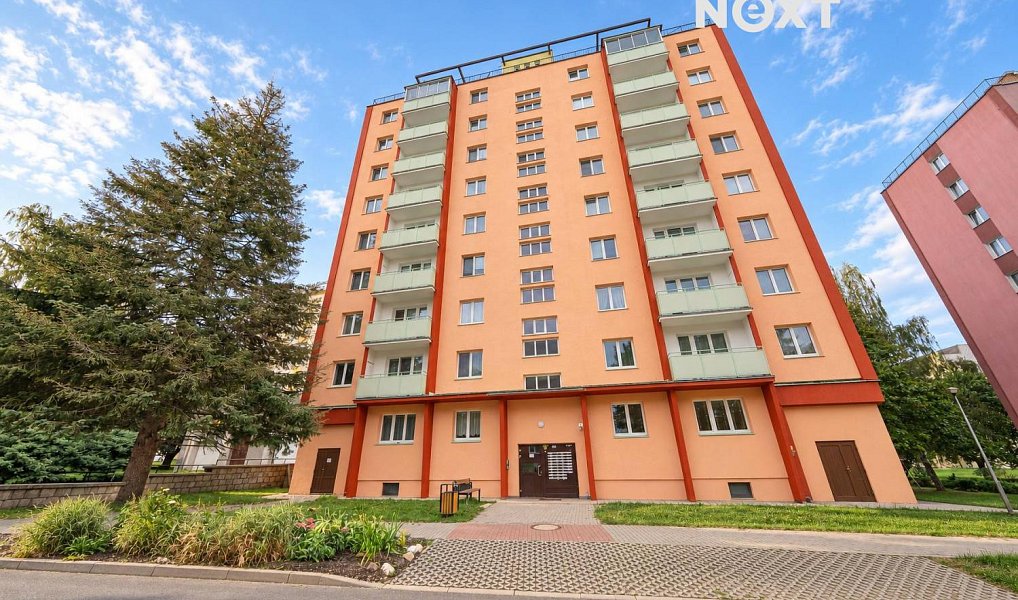 Prodej bytu 3+1 64 m², Bruntál – fotka 1 z 16