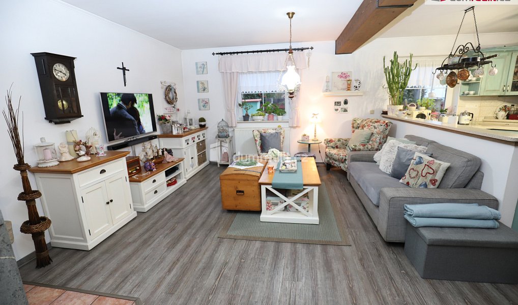Prodej domu 150 m² s pozemkem 433 m², Cheb – náhled fotky 3