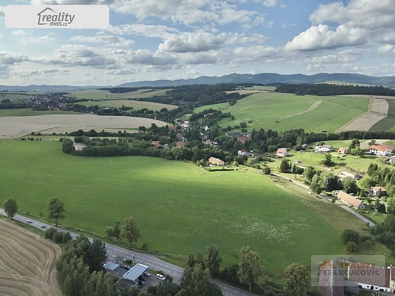 Prodej stavebního pozemku 1 300 m², Hejtmánkovice
