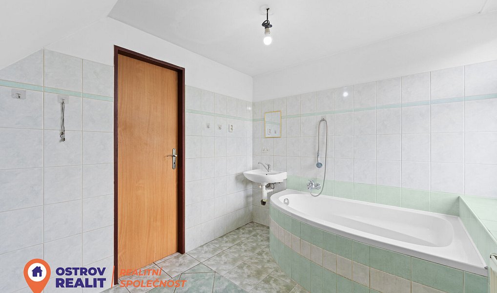 Prodej domu 140 m² s pozemkem 1 034 m², Nový Malín – náhled fotky 20