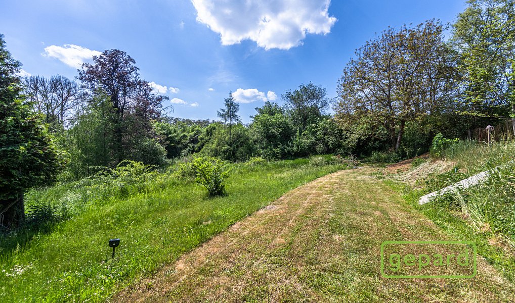 Prodej stavebního pozemku 4 855 m², Praha – náhled fotky 2