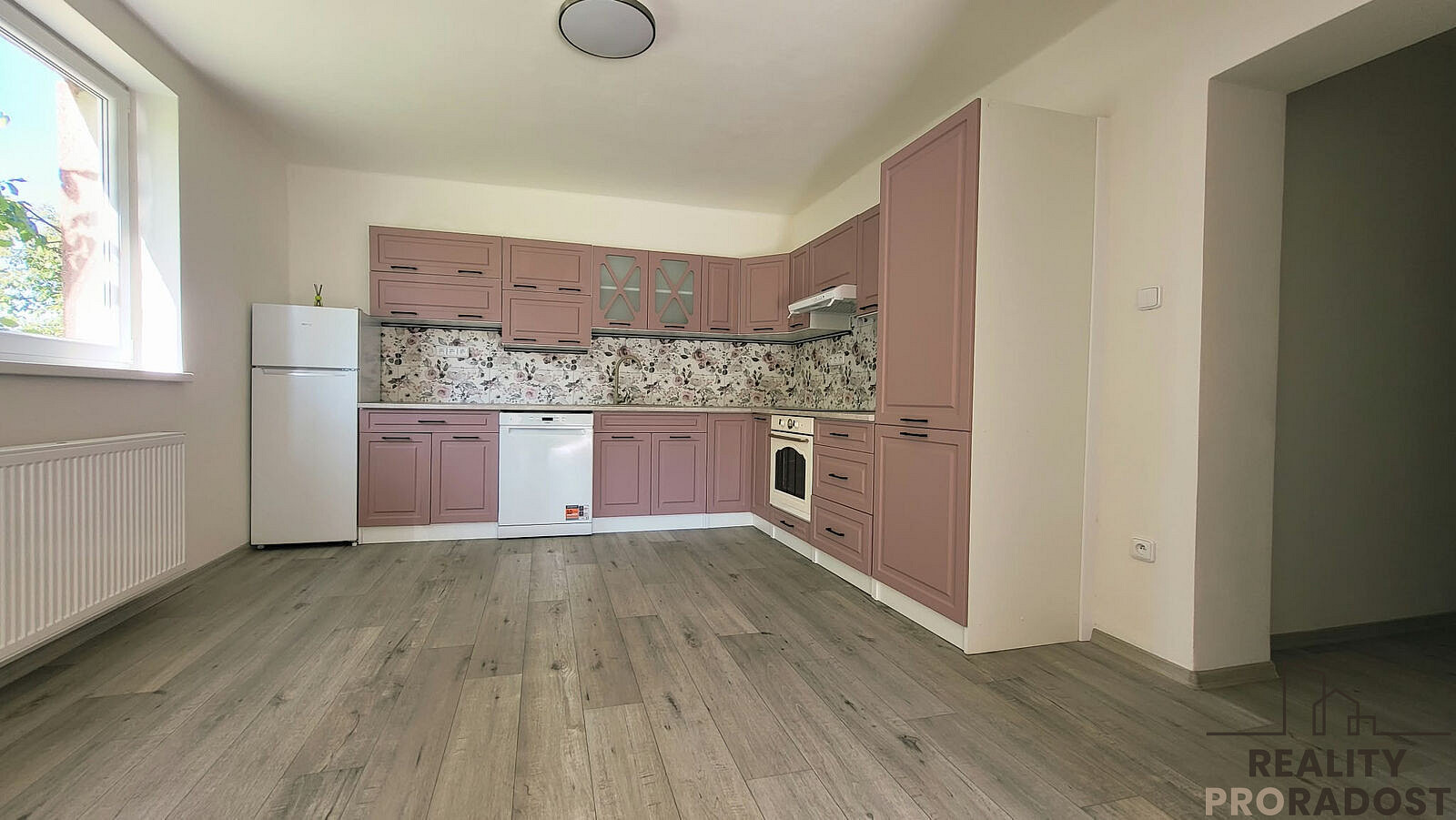 Pronájem bytu 2+1 60 m² – fotografie 4